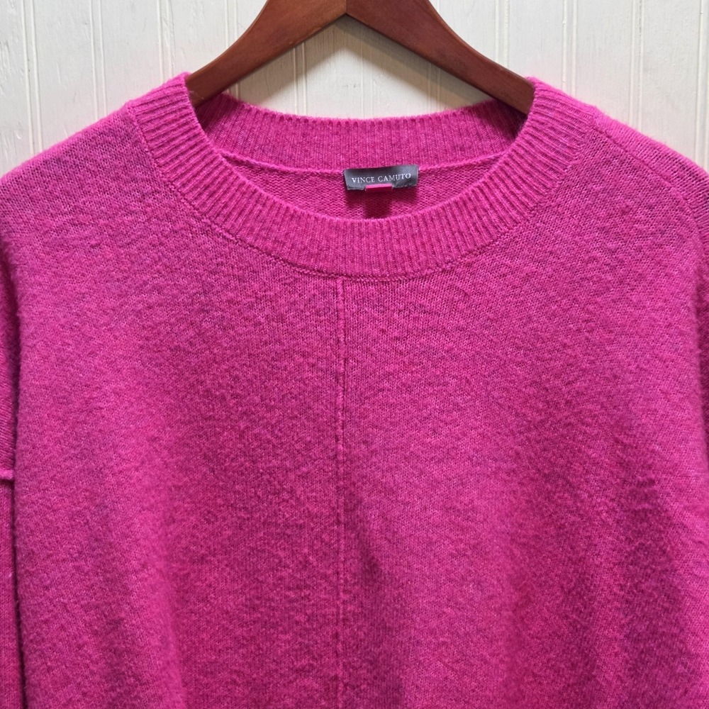 Vince Camuto Sweater Womens Medium Pink Crew Neck Drop Shoulder Knit Pullover